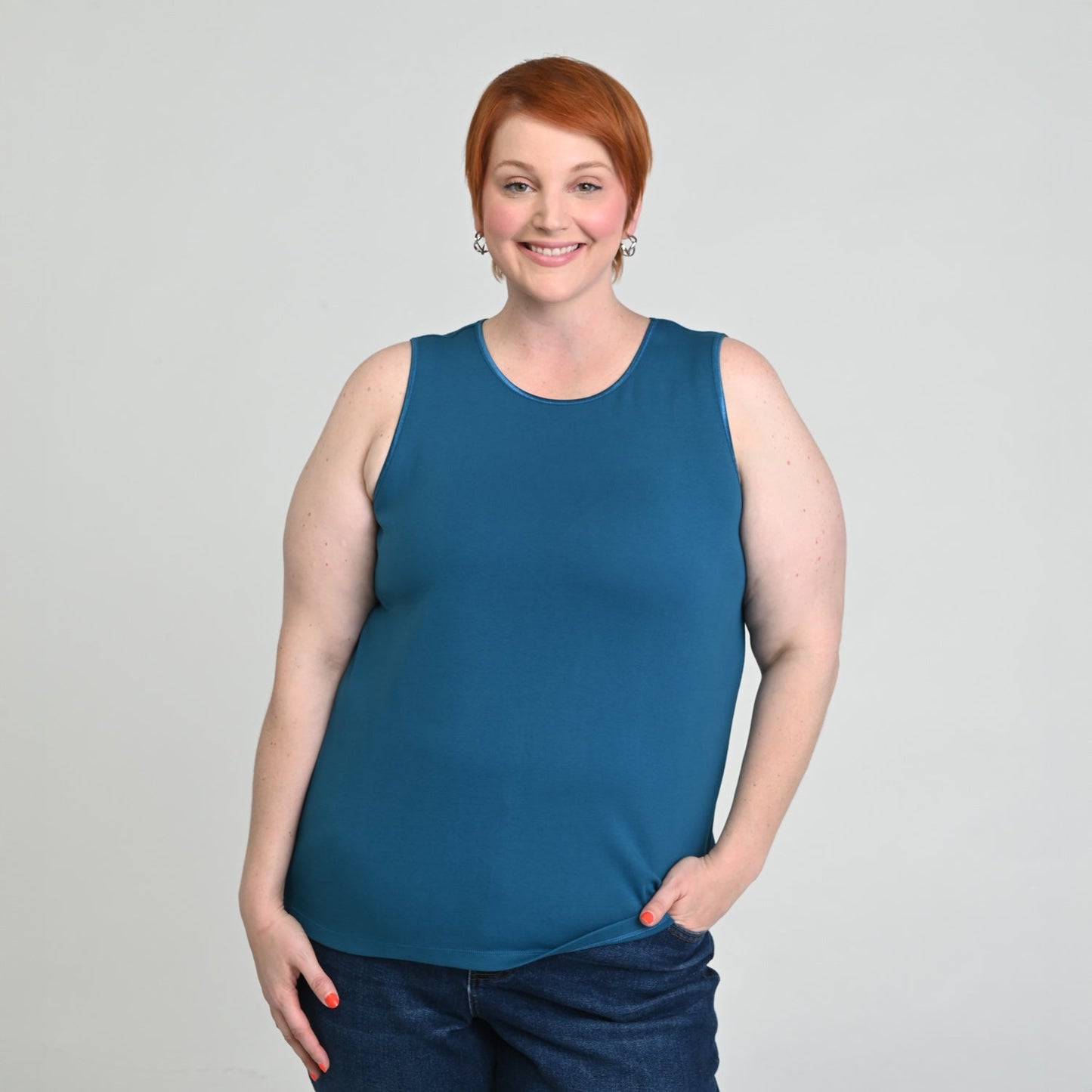 Sleeveless Crew Neck Satin Trim Perfect Tank