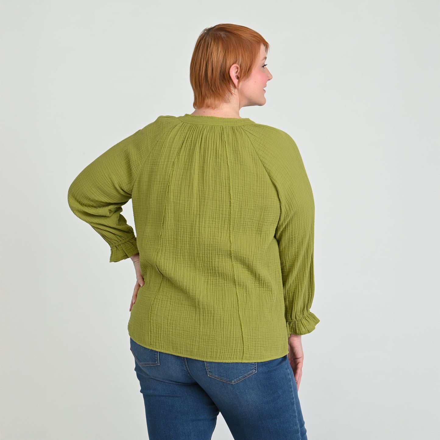 Guacamole Back Detail Women