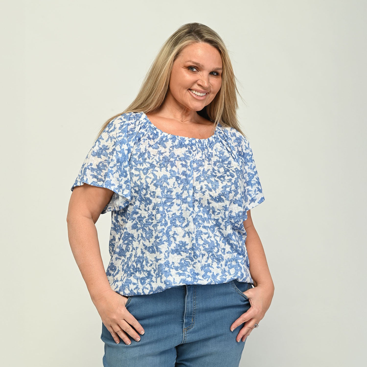 Blue Hydrangea Front Detail Women