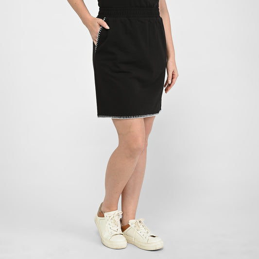 Black Front Detail Missy