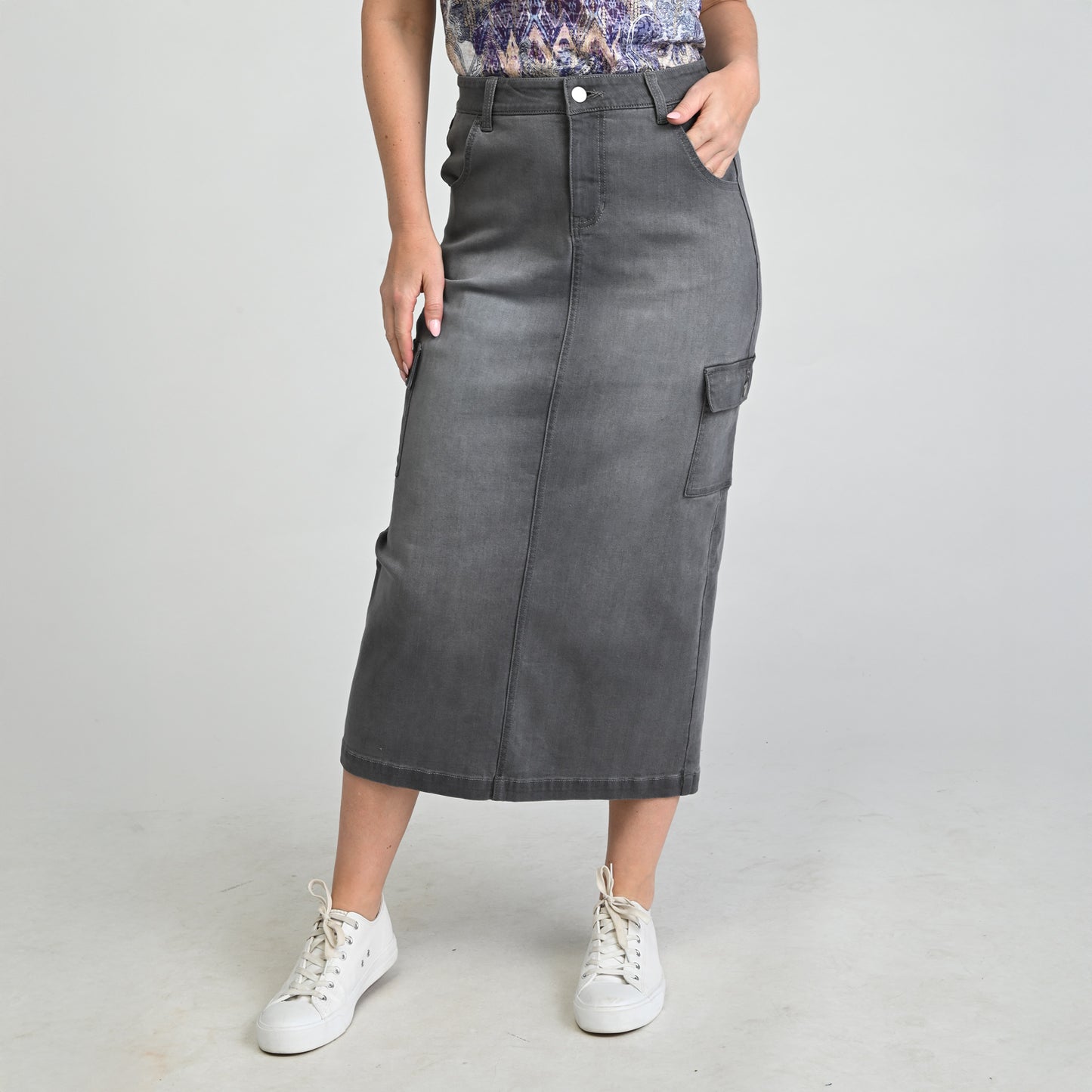 Grey Wash Front Detail Missy