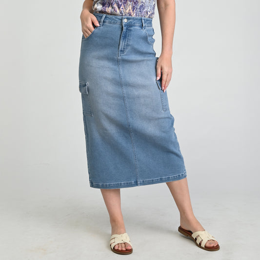 Medium Stonewash Front Detail Missy