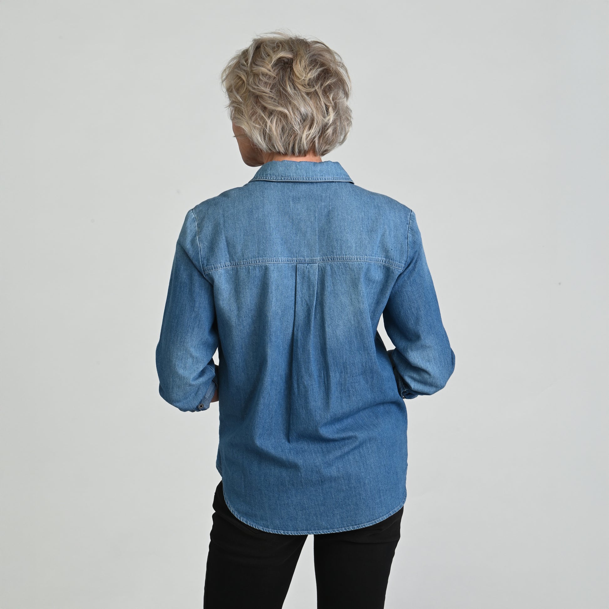 Light Wash Back Detail Missy