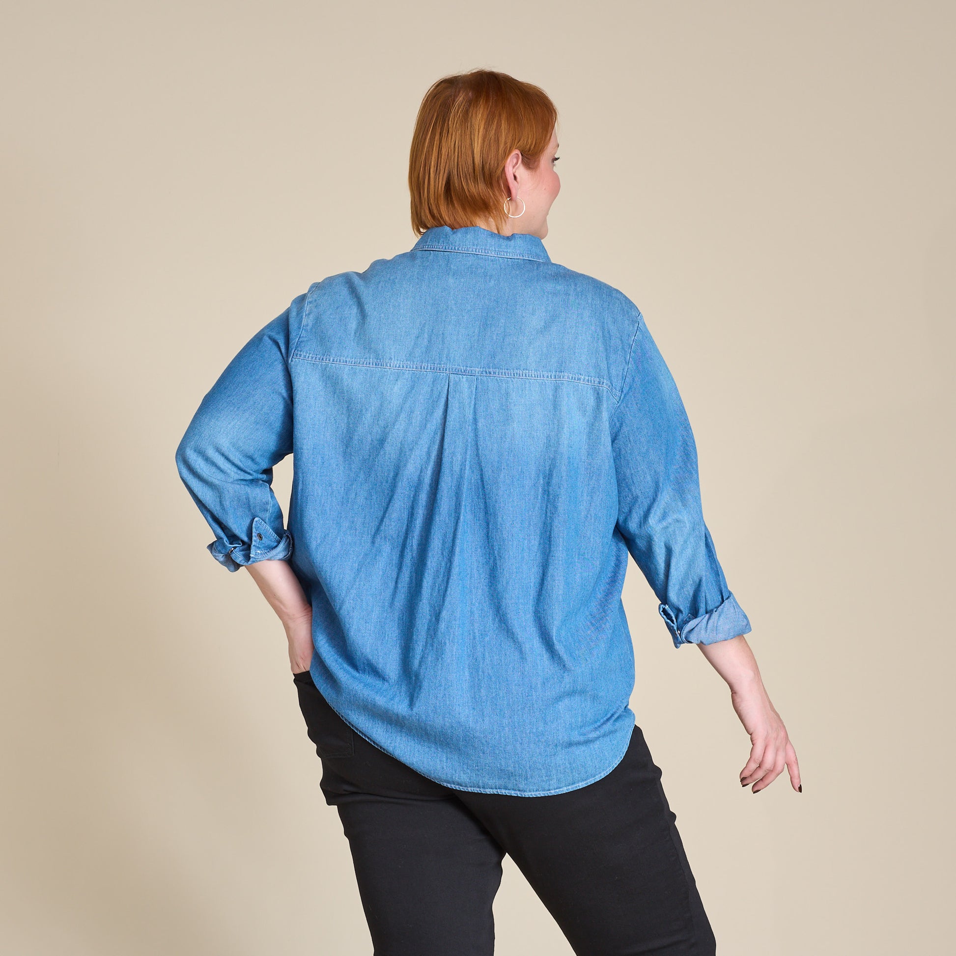 Lightwash Back Detail Women