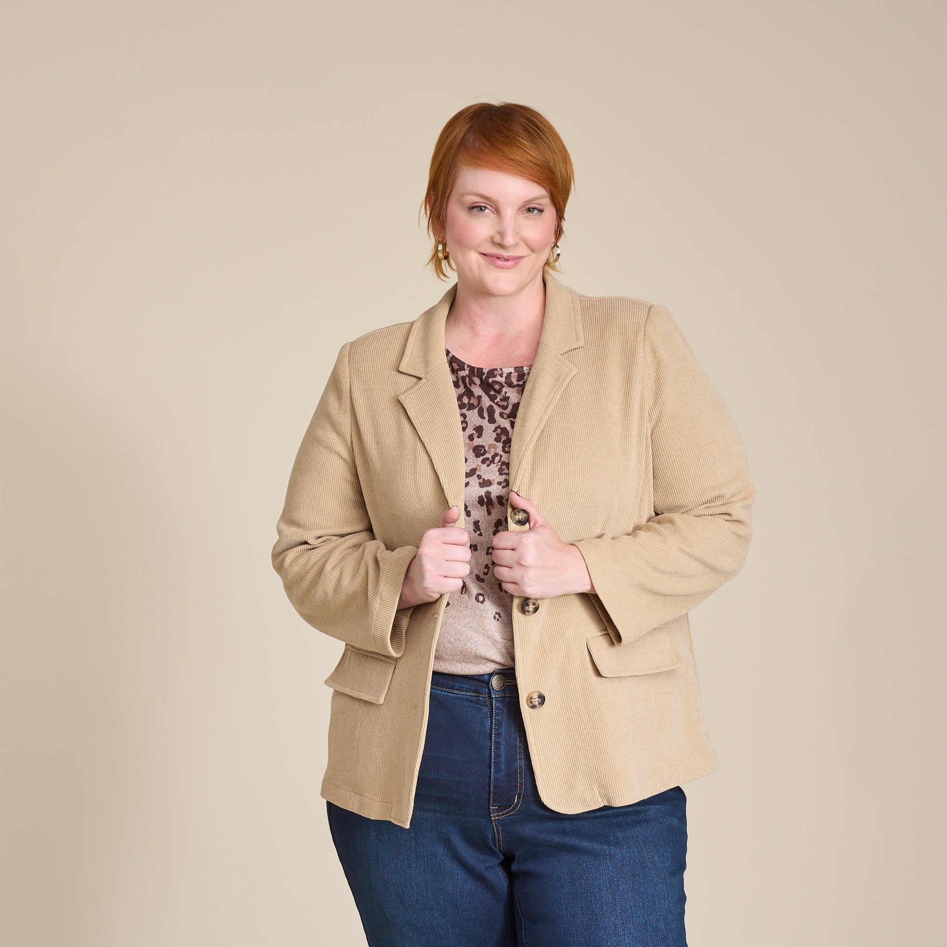 Nomad Khaki Front Detail Women