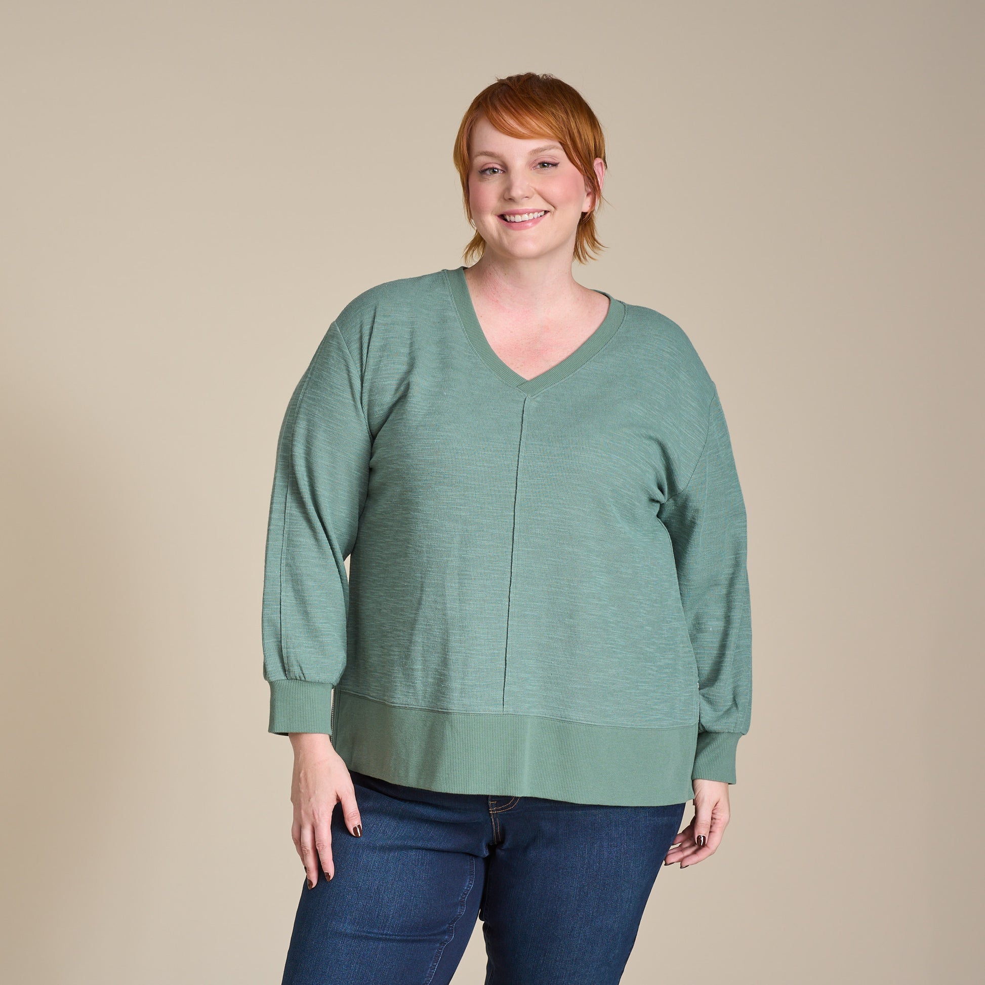 Laurel Wreath Front Detail Women