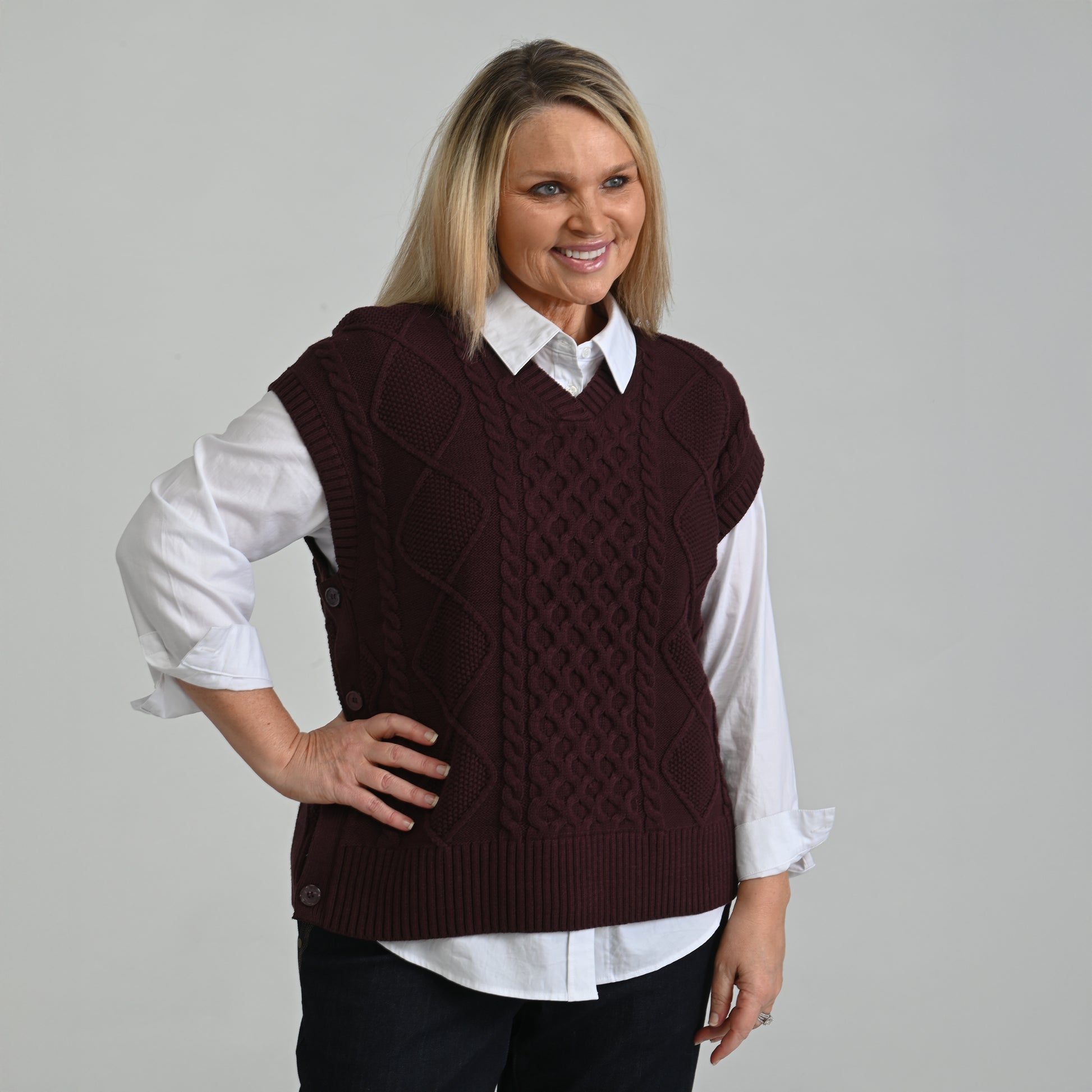 Fudge Front Detail Women