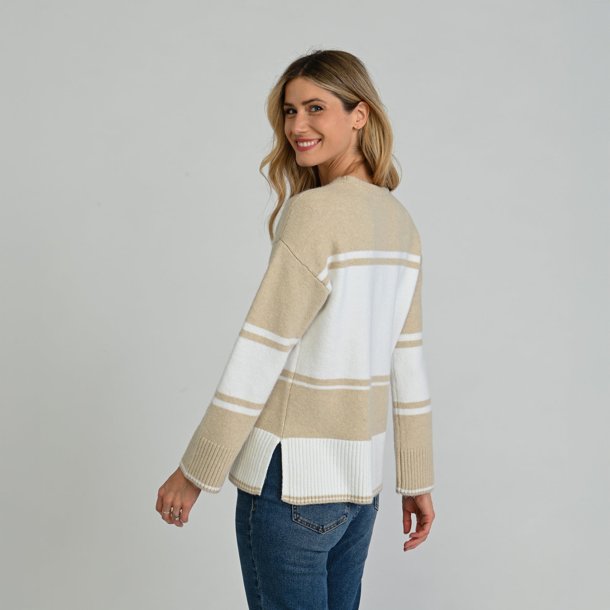 Oatmeal Back Detail Missy